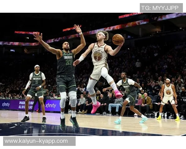 里德谈戈贝尔第四节缺阵称他会为替补队友的表现感到欣慰