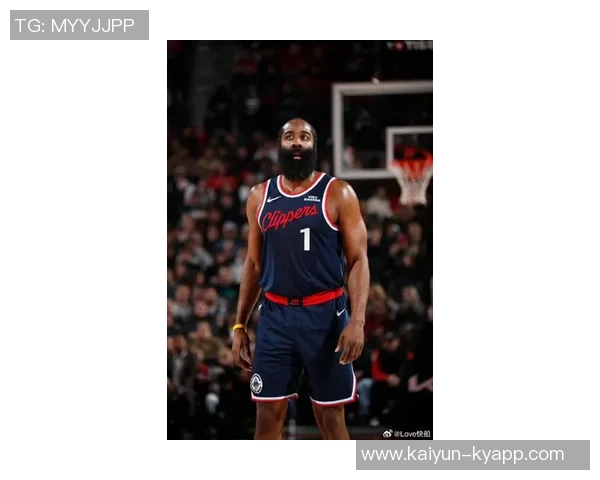 哈登表现不佳17投5中失误频繁但罚球稳定助球队保持颜面